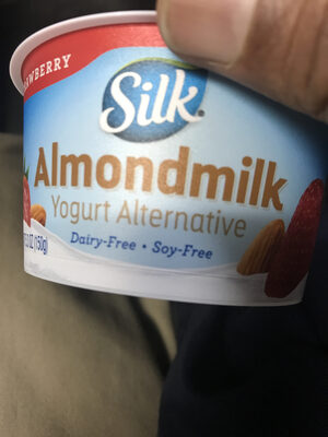 Almondmilk yogurt alternative - Product - en