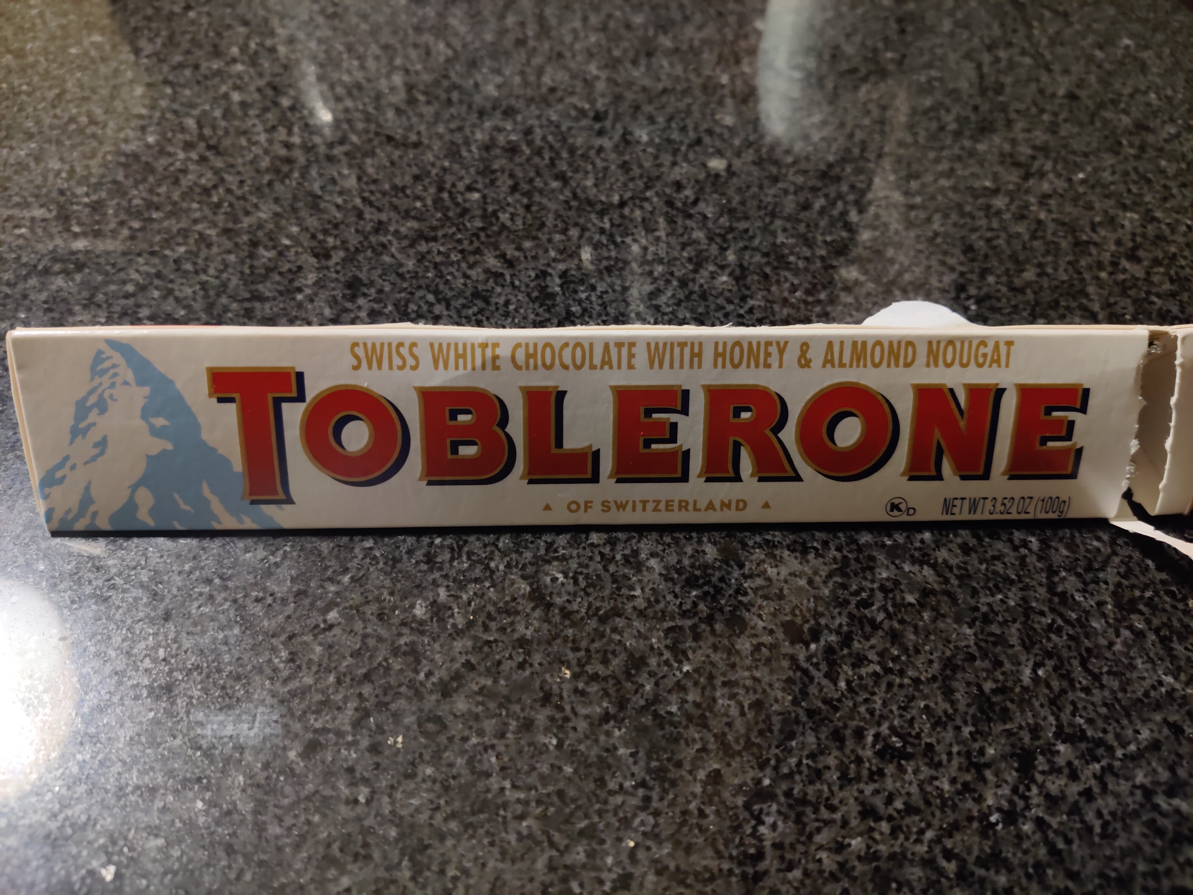 Toblerone, swiss white chocolate with honey & almond nougat - Product - en