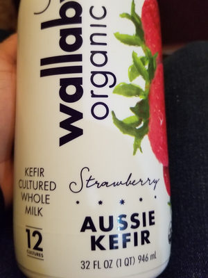 Strawberry aussie kefir cultured whole milk - Product - en